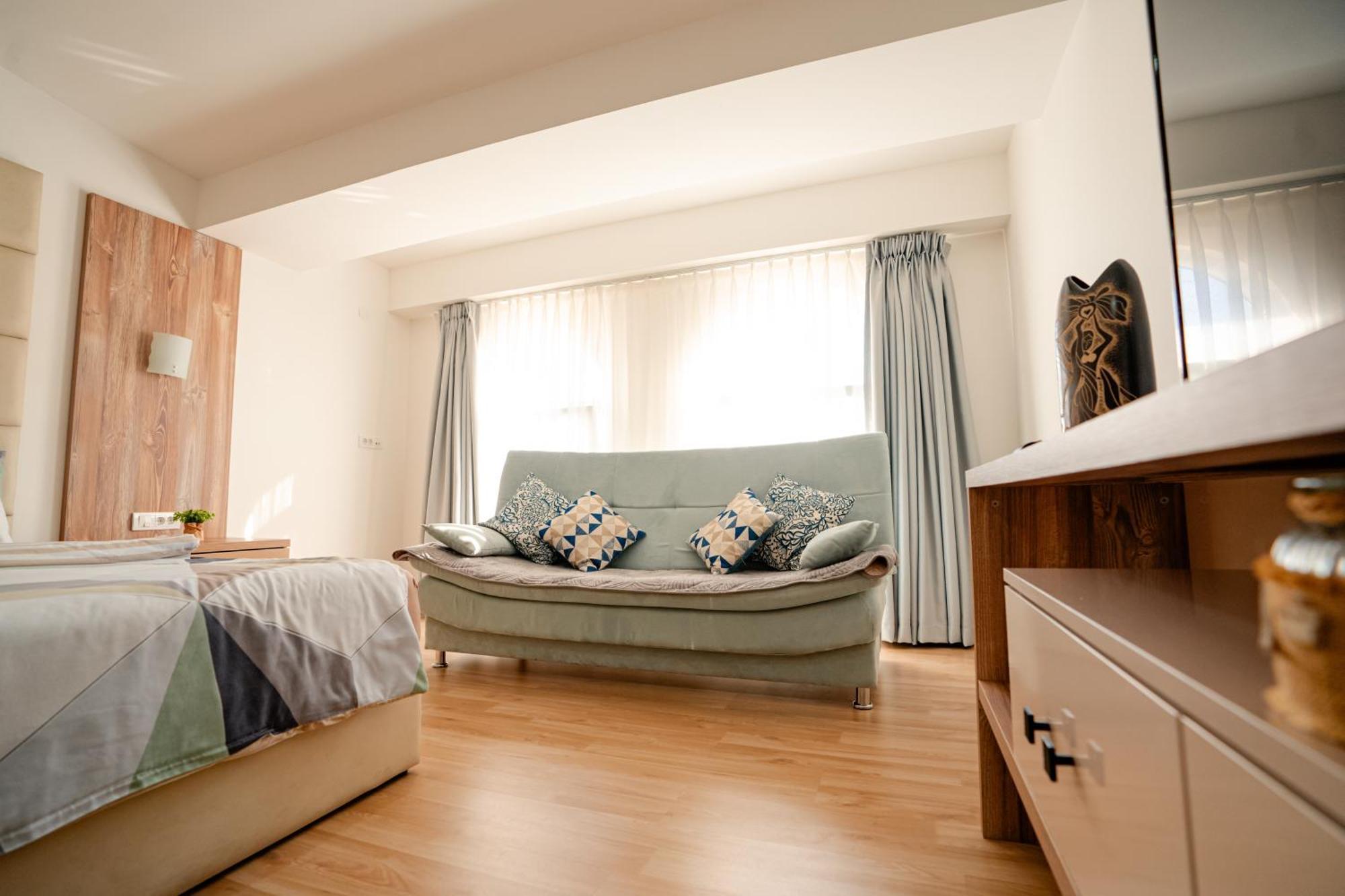City Center Apartment Охрид Екстериор снимка