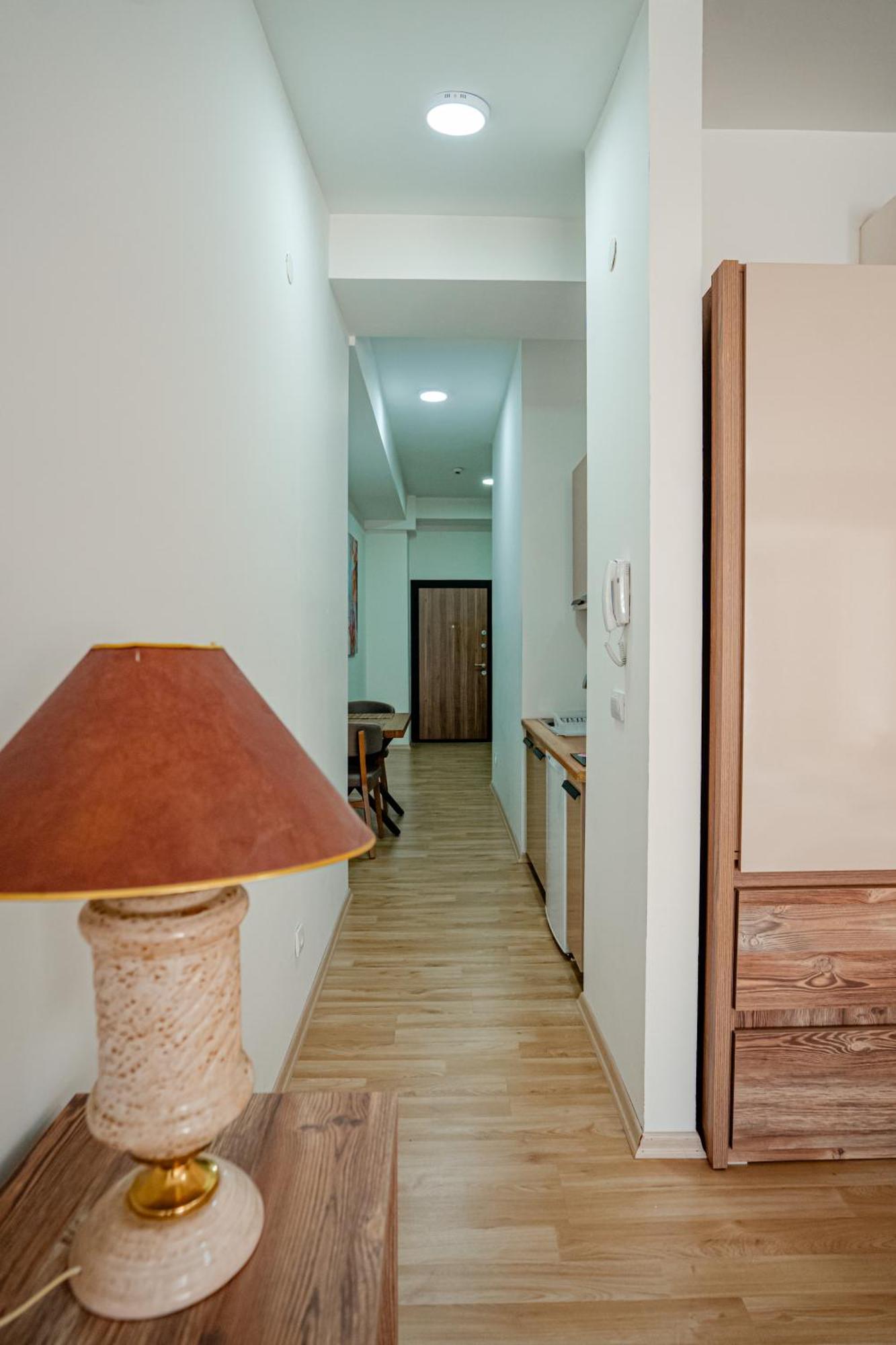 City Center Apartment Охрид Екстериор снимка